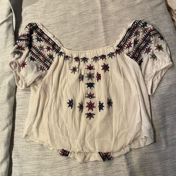 FREE PEOPLE
Women's White Aurura Embroidered crop Top Floral Pattern size large - Picture 3 of 8
